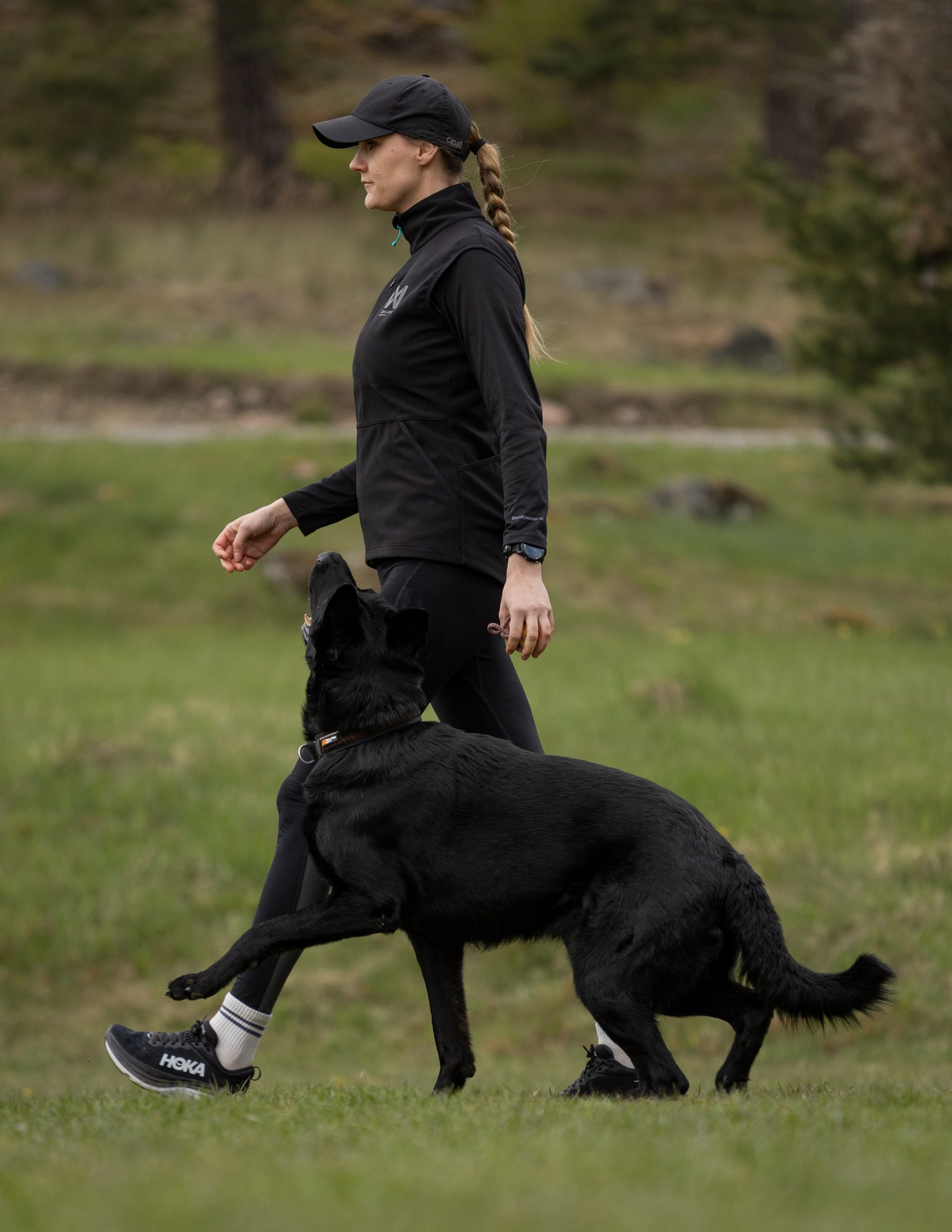 OBEDIENCE VEST LIGHT WOMEN’S
