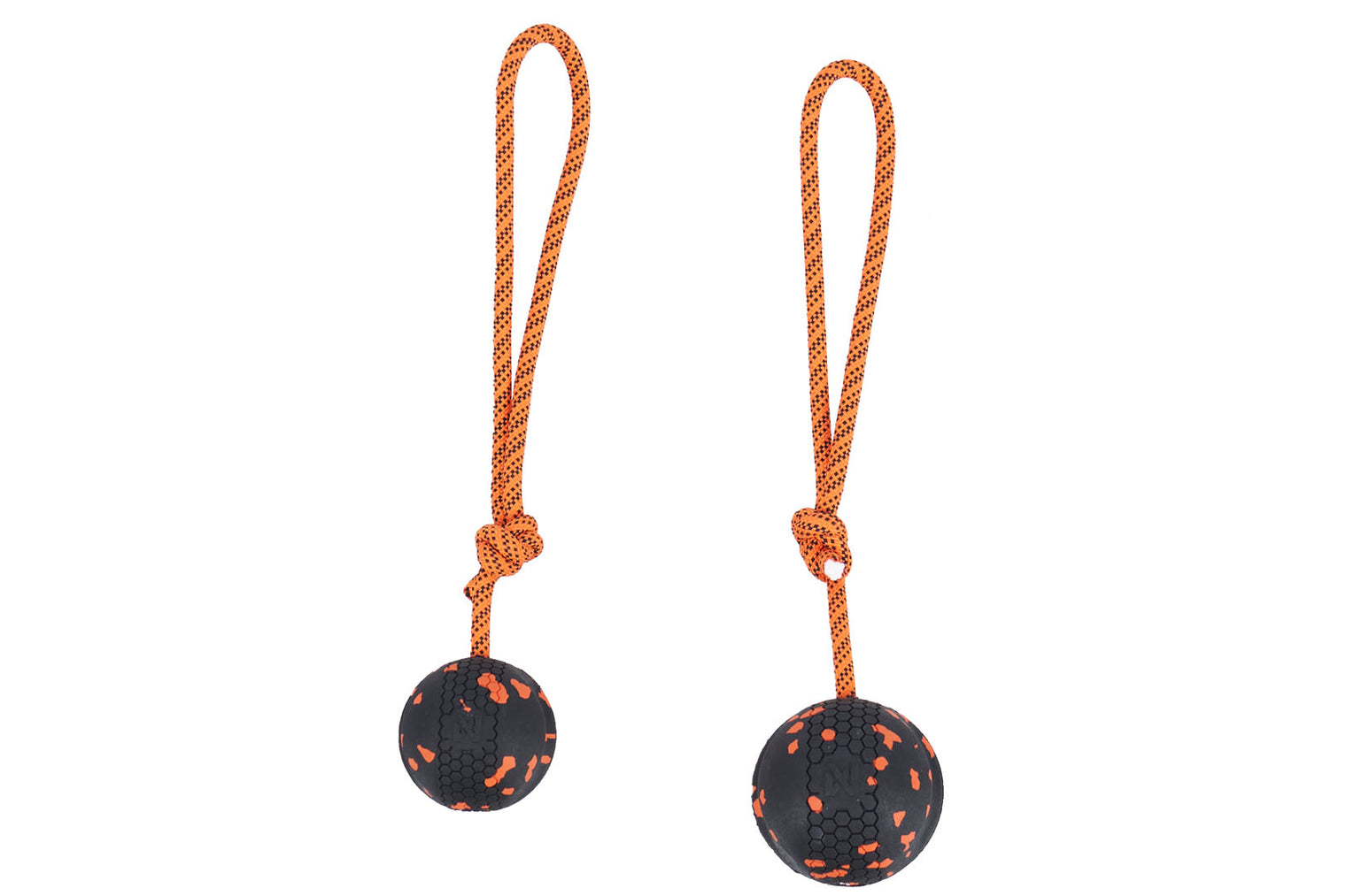 DOG BALL ON ROPE
